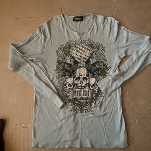 Skull Graphic Long Sleeve Shirt